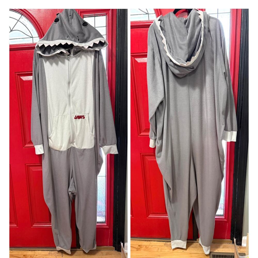 Torrid Plus Size 5/6 Jaws Shark Fleece Hooded One Piece Union Suit Pajamas